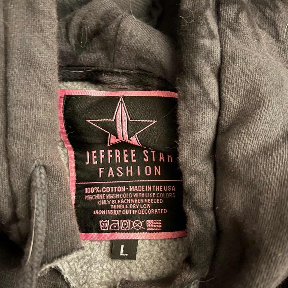Jeffree Starr sweatshirt size L